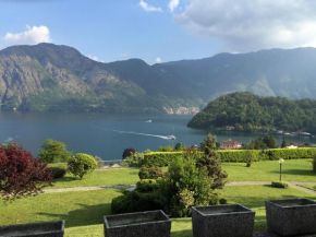 Hotels in Como
